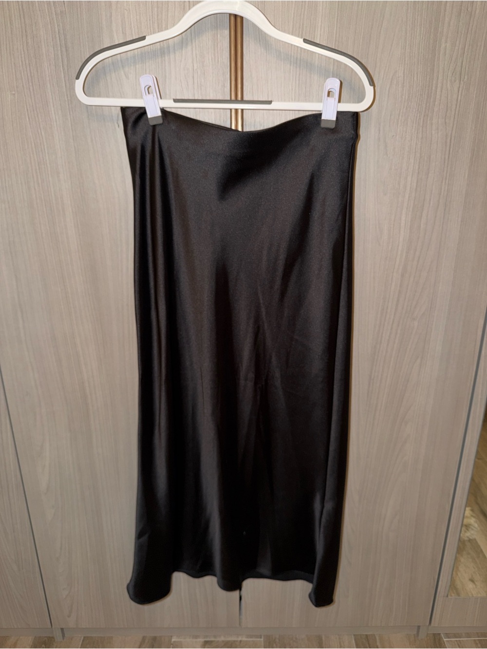Zara Black Satin Midi Skirt